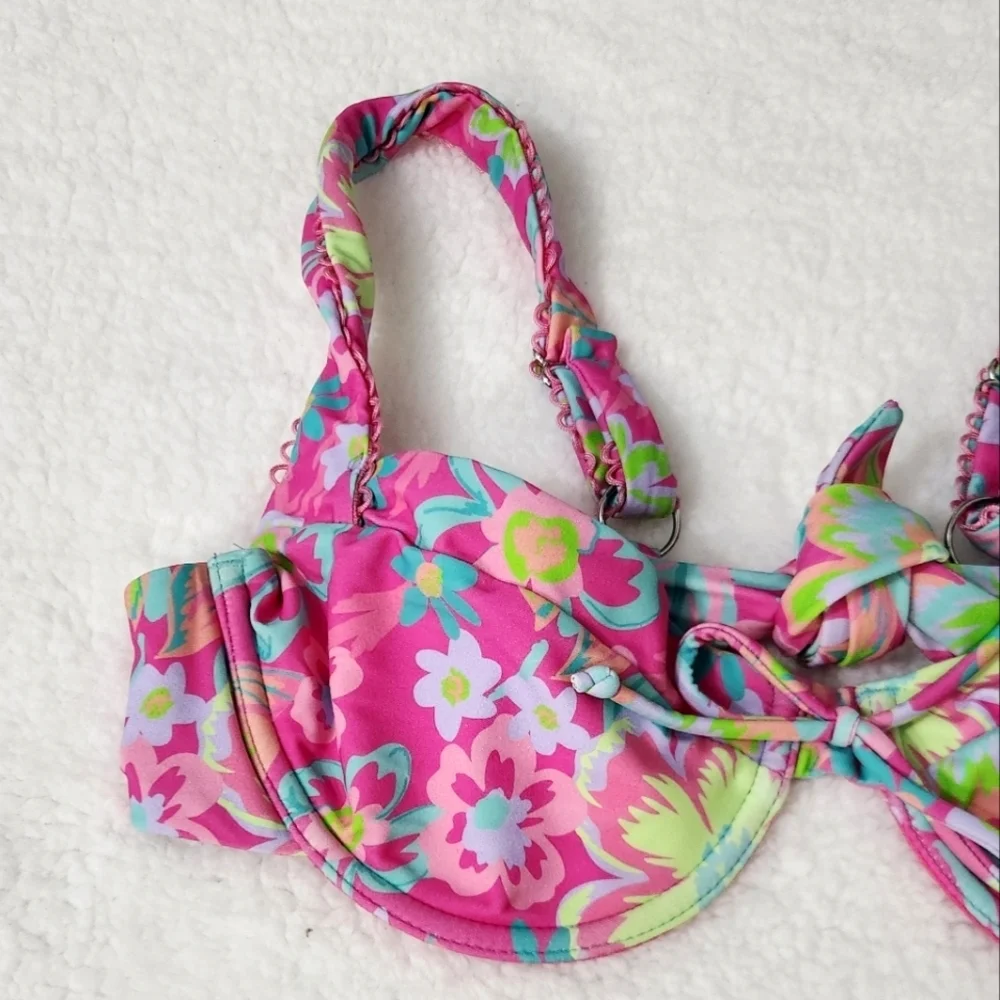 New!For Love and Lemons Lizzy floral Underwire‎ Swim Top